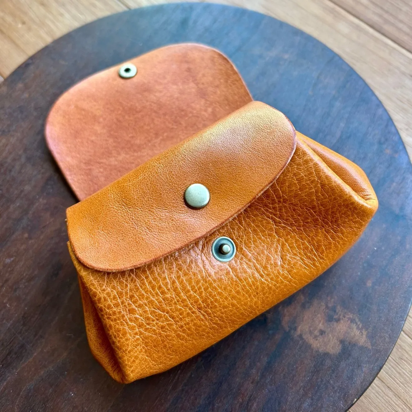 〜本革カシメお財布　小物入れ〜
