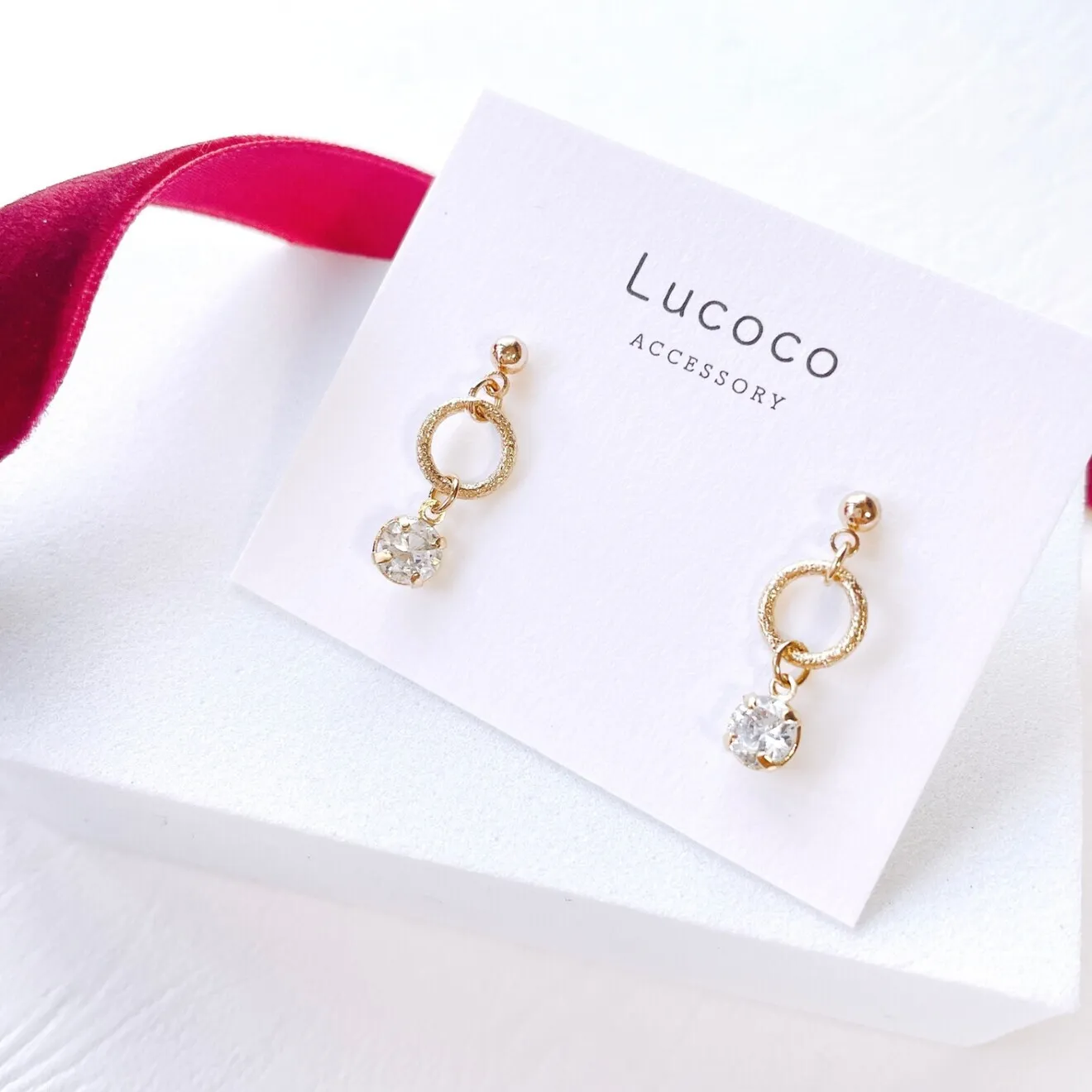 🌿小粒クリアピアス（イヤリング）｜スターダストゴールド × クリアストーン｜シンプルデザイン