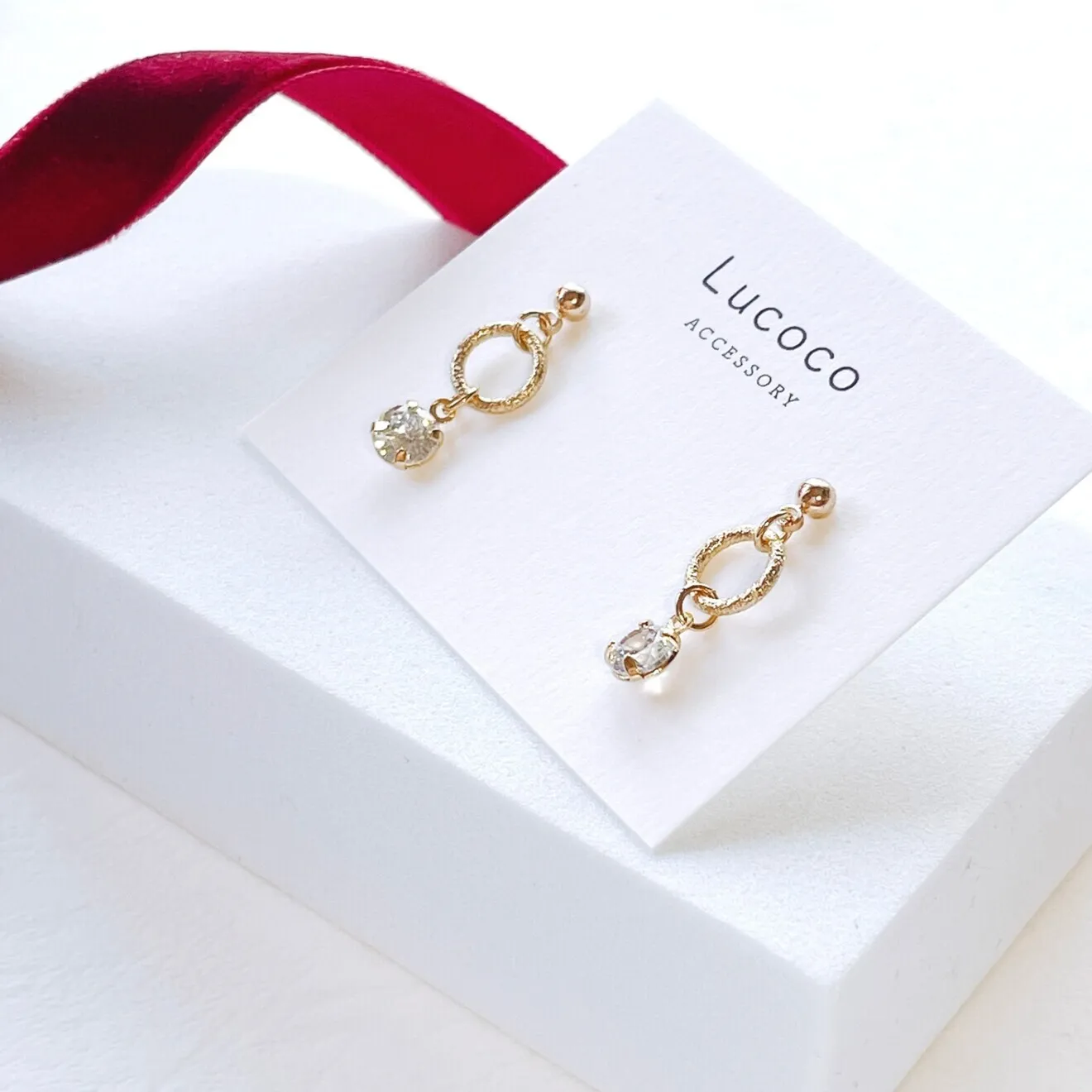 🌿小粒クリアピアス（イヤリング）｜スターダストゴールド × クリアストーン｜シンプルデザイン