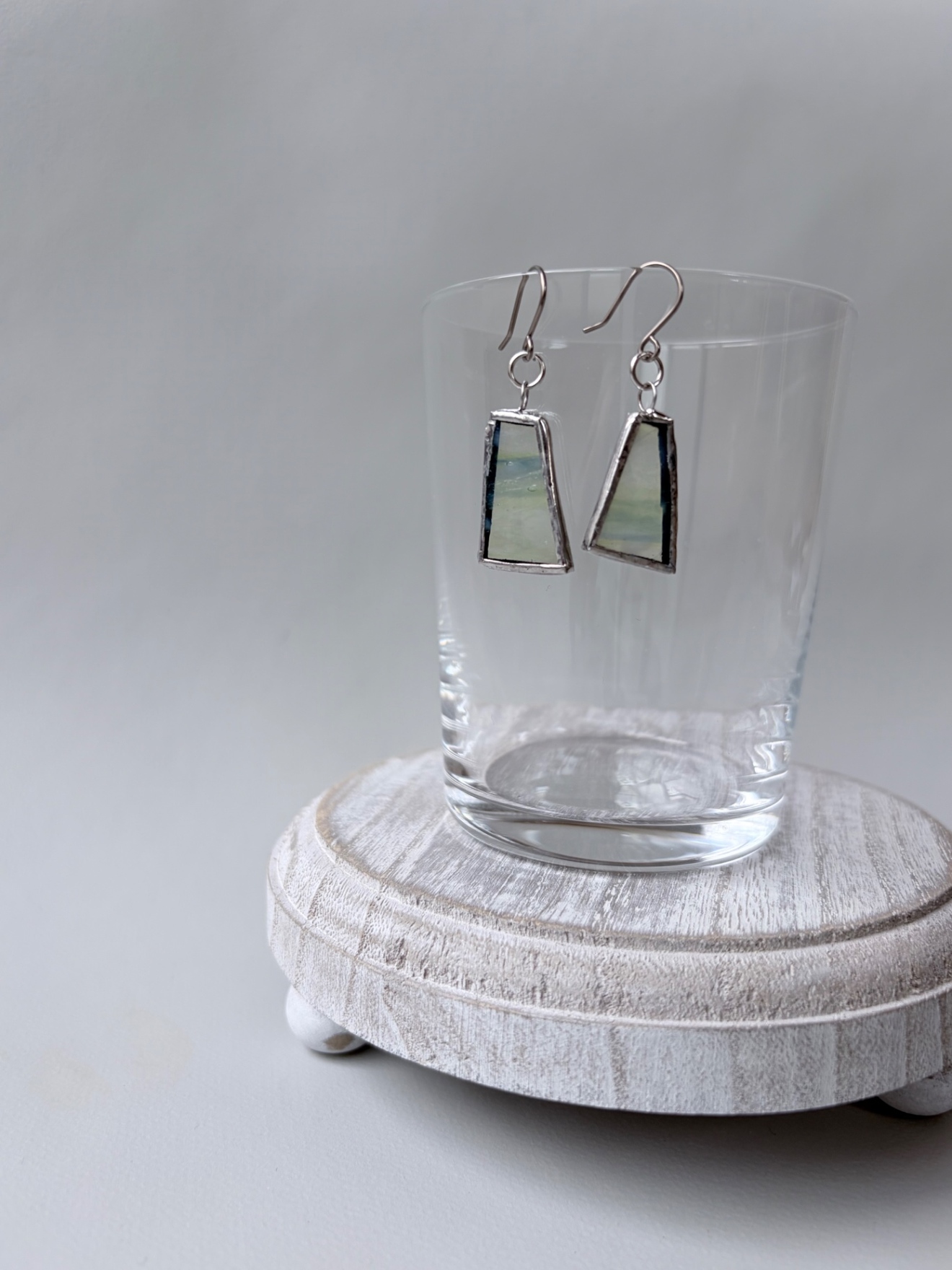 Mist｜ステンドグラスピアス
【ハンドメイド】