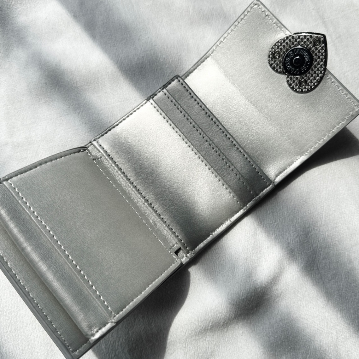 【稼げや祭り価格🔥】 heart mini wallet | ハート 三つ折りミニ財布 シルバー