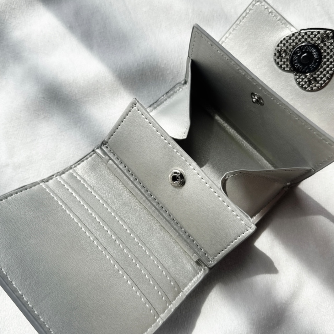 【稼げや祭り価格🔥】 heart mini wallet | ハート 三つ折りミニ財布 シルバー