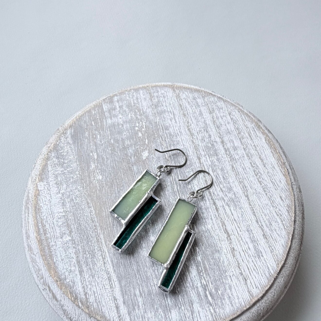Parallel｜ステンドグラスピアス
【ハンドメイド】