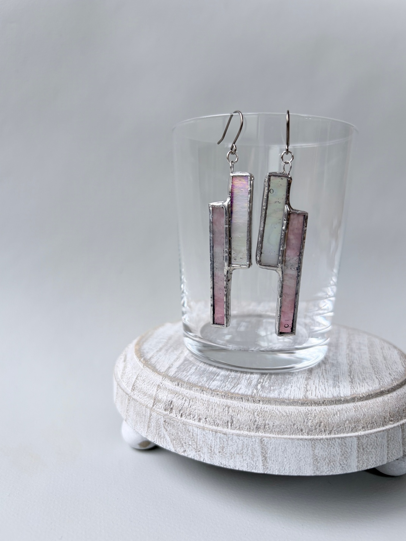 Offset｜テンドグラスピアス
【ハンドメイド】
