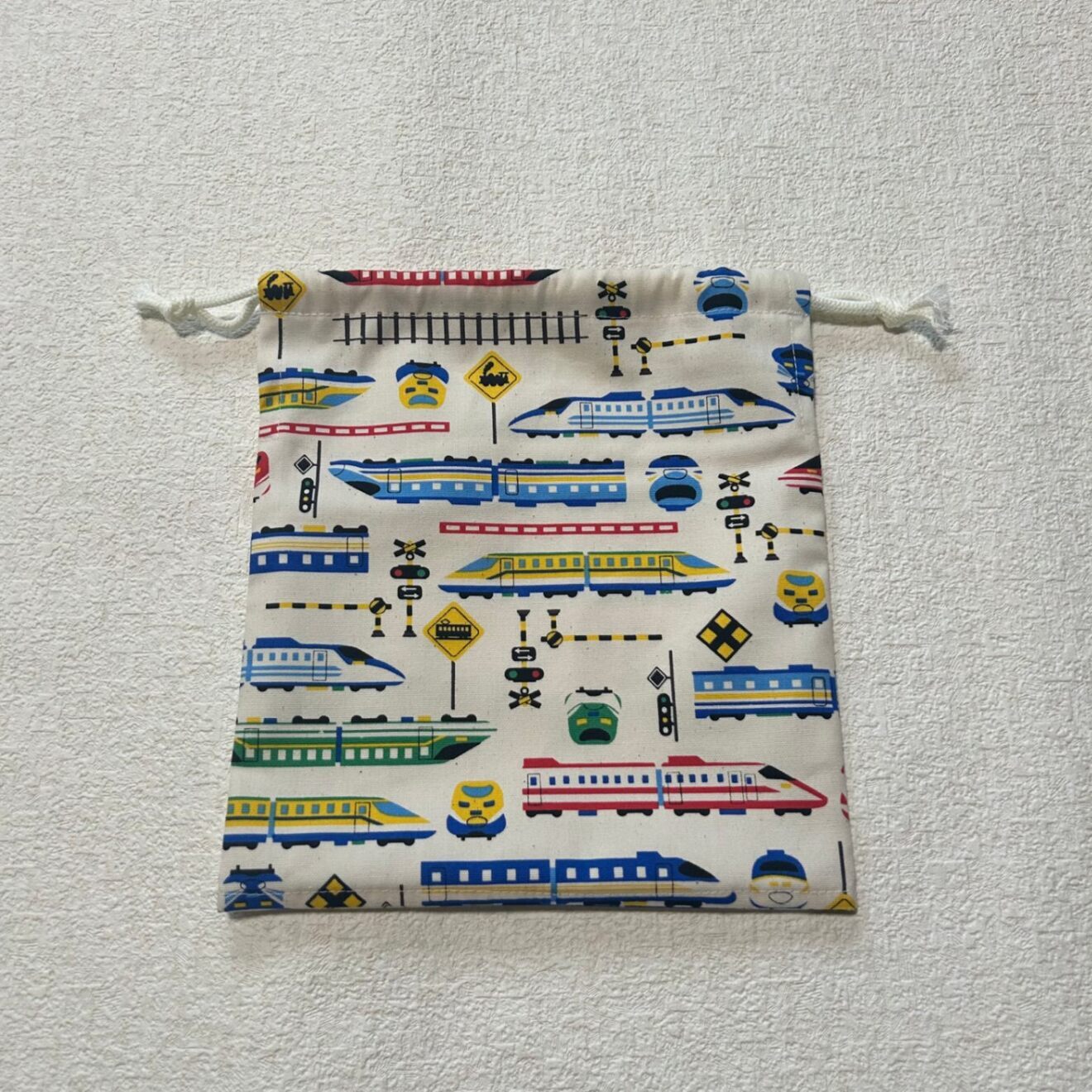 【120】新幹線（New!）☆子供 キッズ エプロン&三角巾＆巾着袋