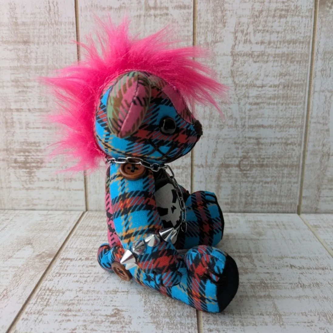 【ハロウィン】モヒカンデビルJr（ピンク）（１８ｃｍ）
