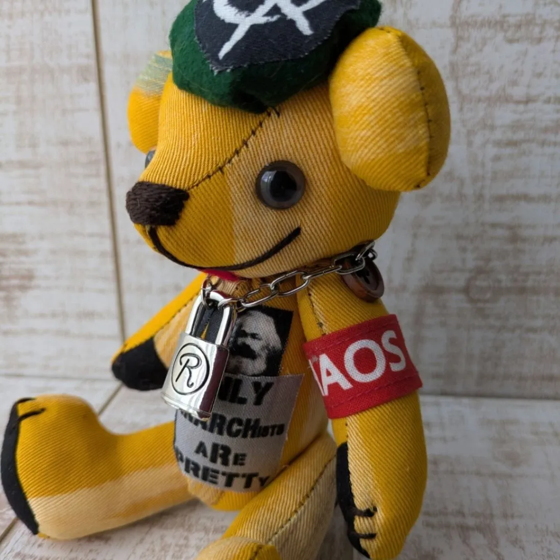 ANARCHY BEAR Jr（イエロー）（１８ｃｍ）