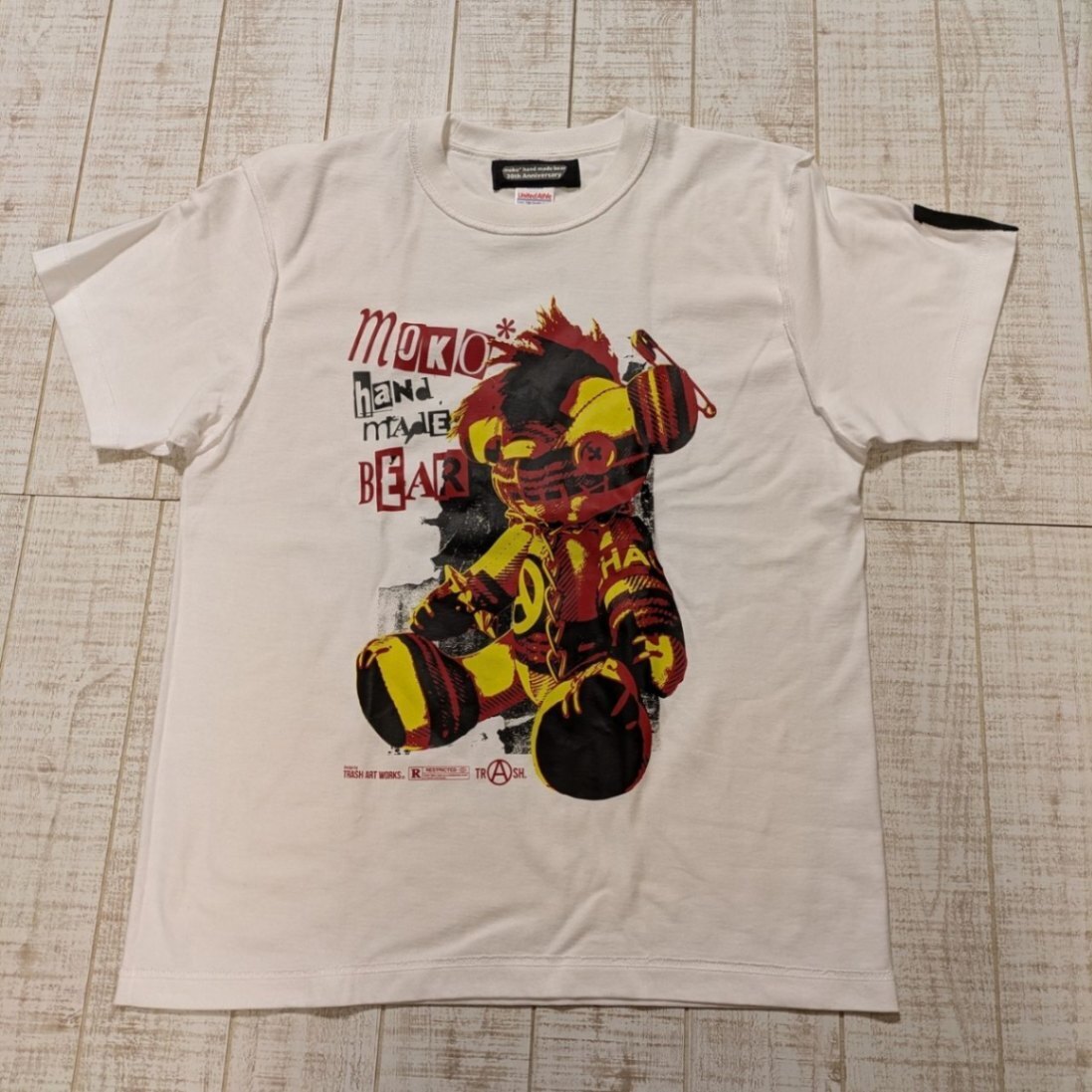 【1点限り】30周年記念Tシャツ／ホワイト M