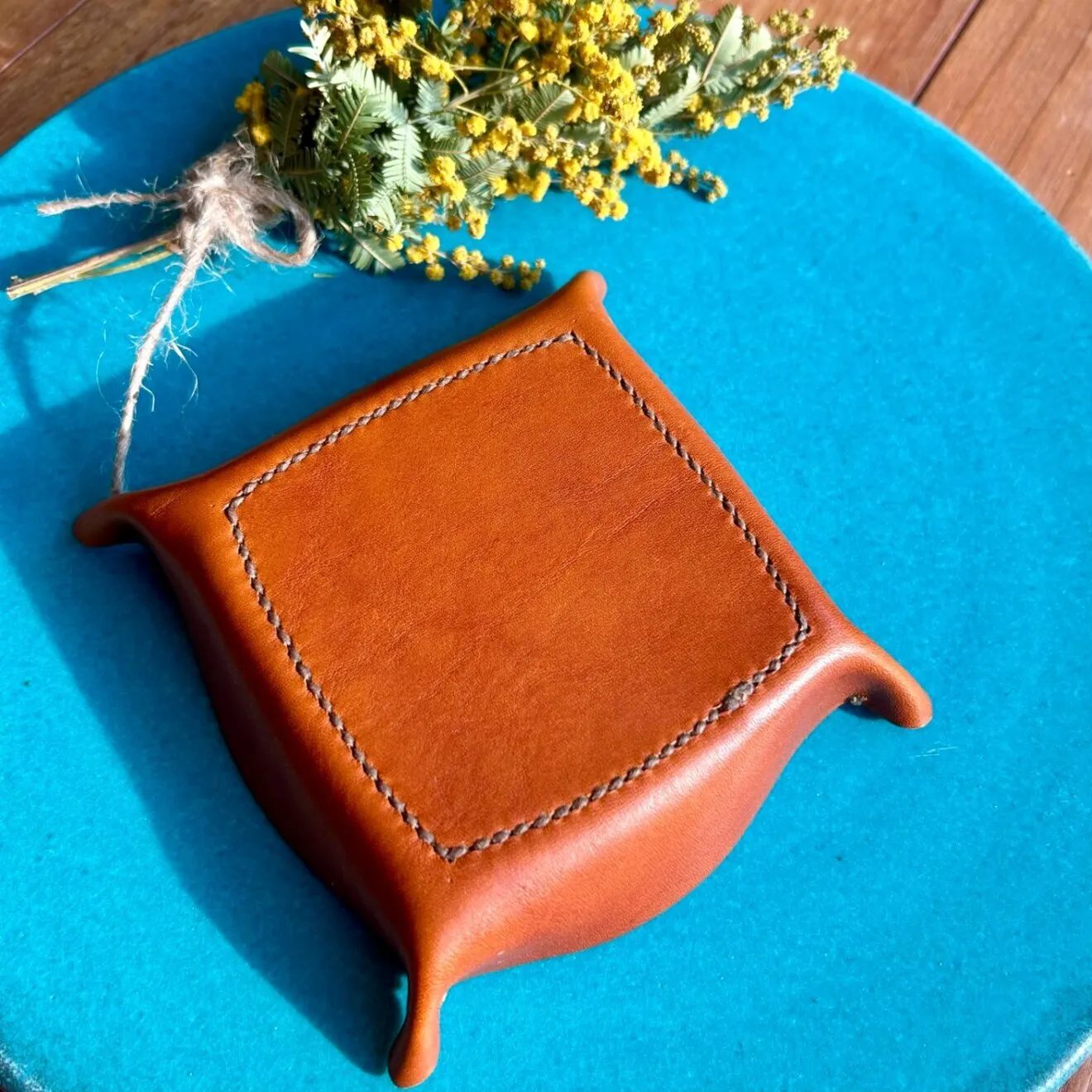 【ハンドメイド】キャメル×カーキの本革トレイ
