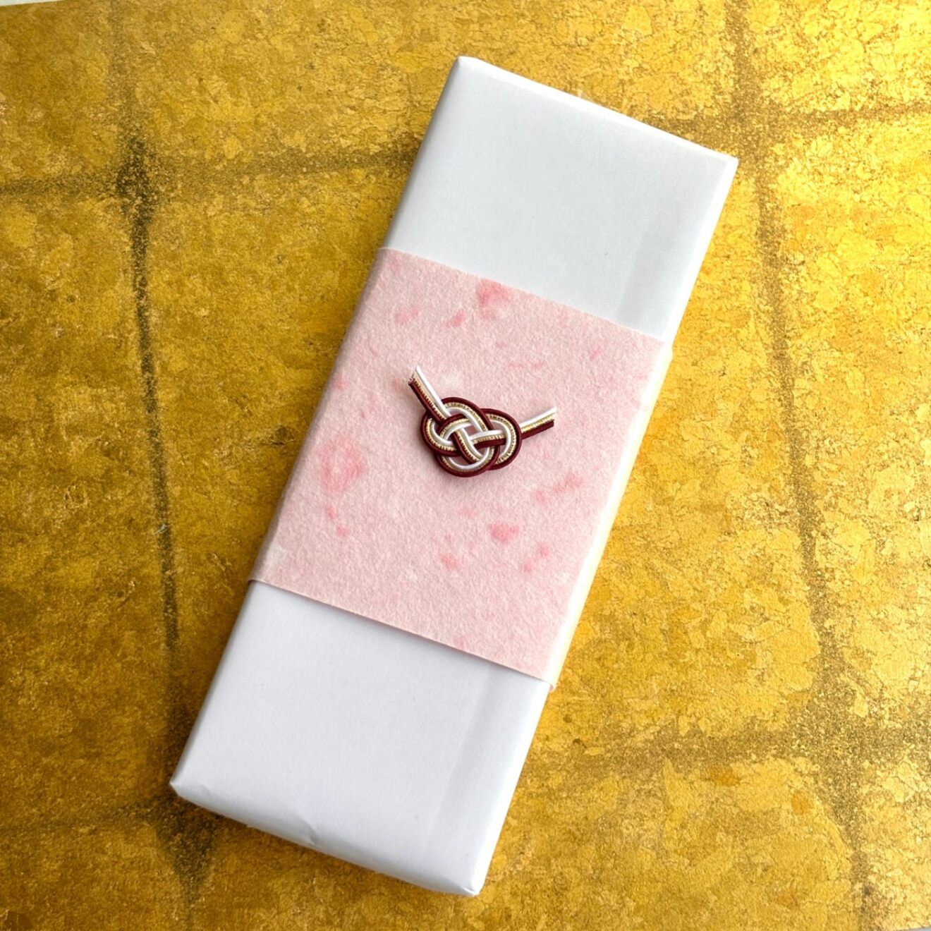 水引飾り ボルドー×白×金 5点セット｜あわじ・アレンジ・梅結び選択可　ハンドメイド