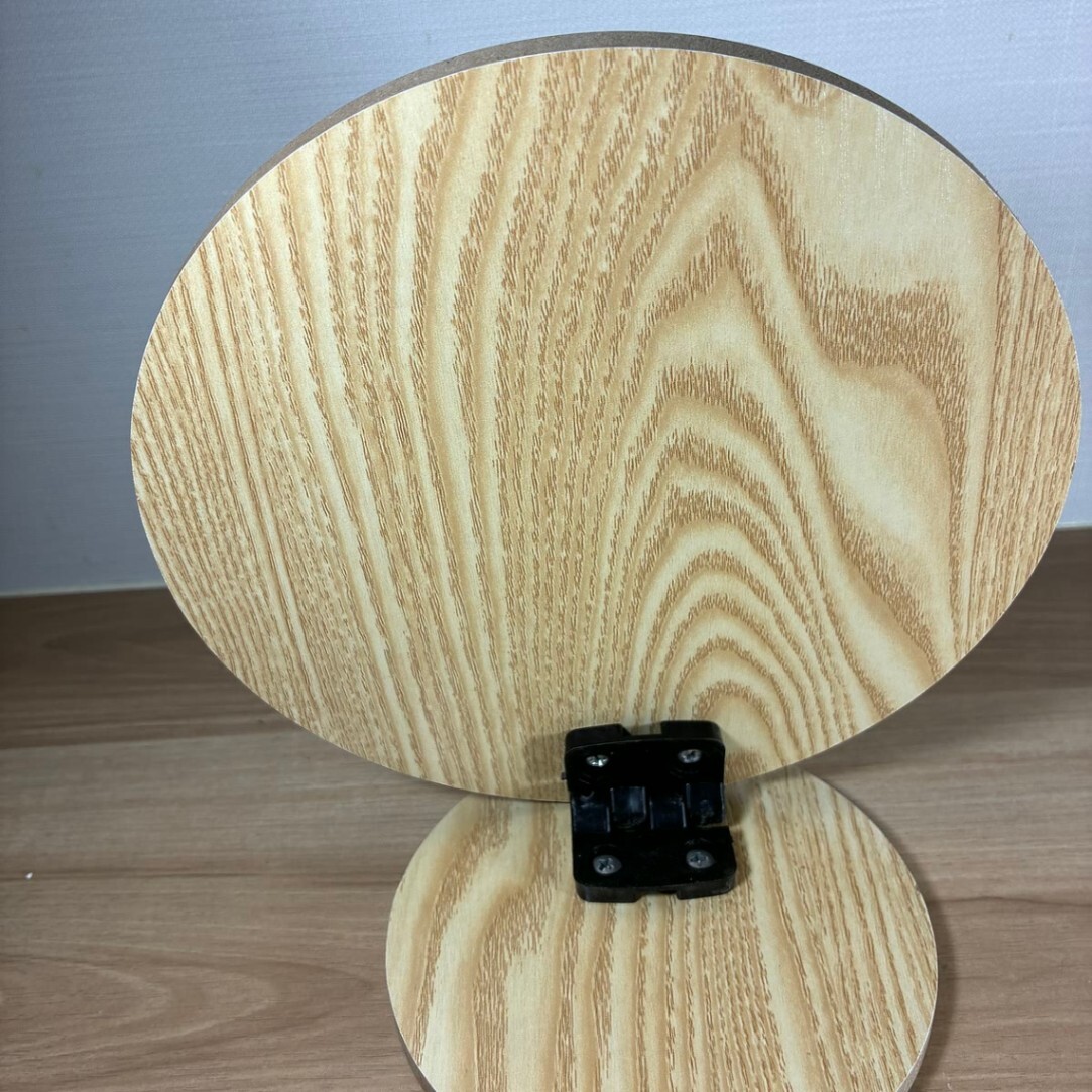 木製フレームの卓上ミラー(丸型19cm / 楕円型21×16cm)