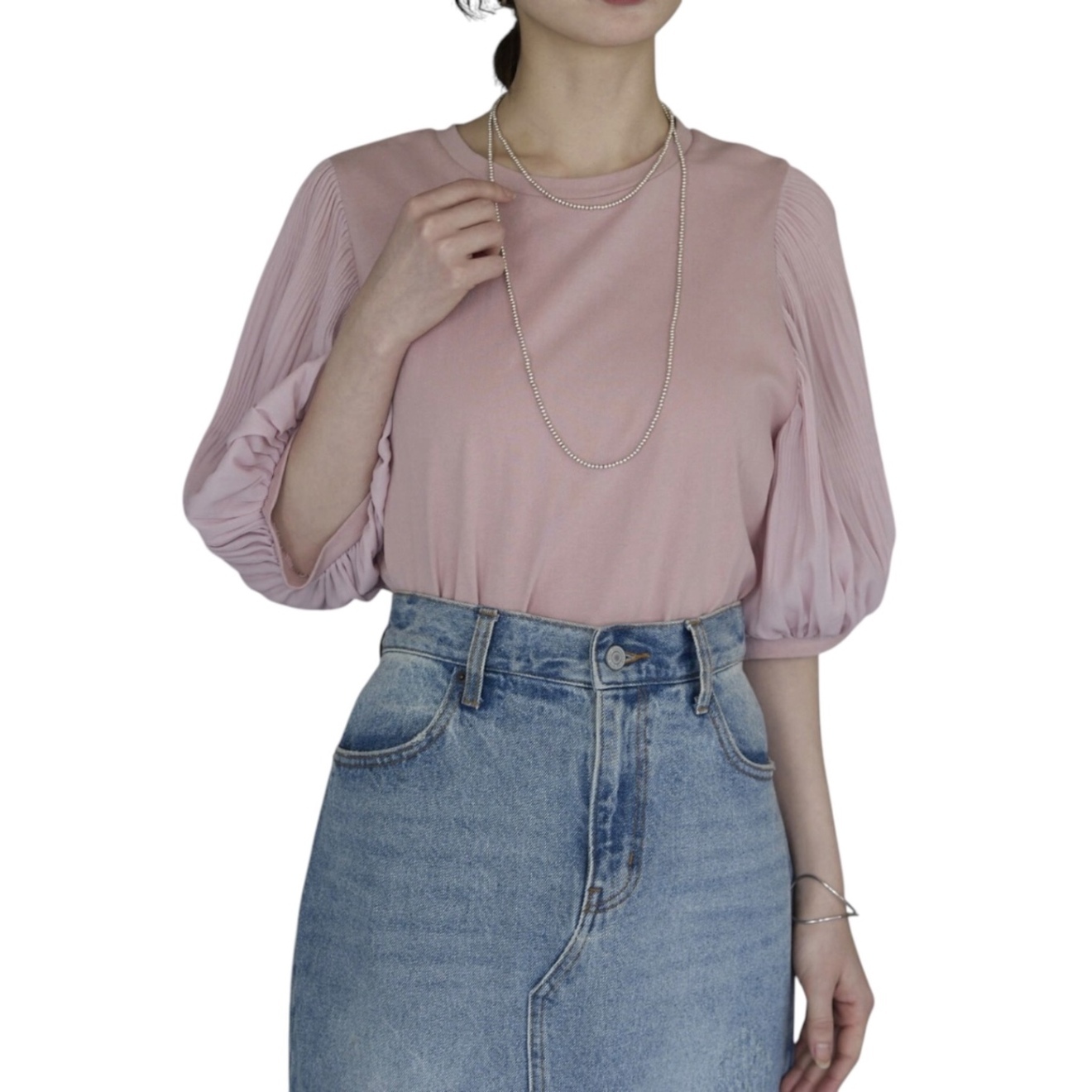 ピンクプリーツパフスリーブトップス
プリーツ袖 大人可愛い きれいめトップス 五分袖