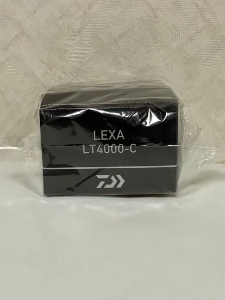 【新品】ダイワ 23 レグザ LT4000-C スピニングリール