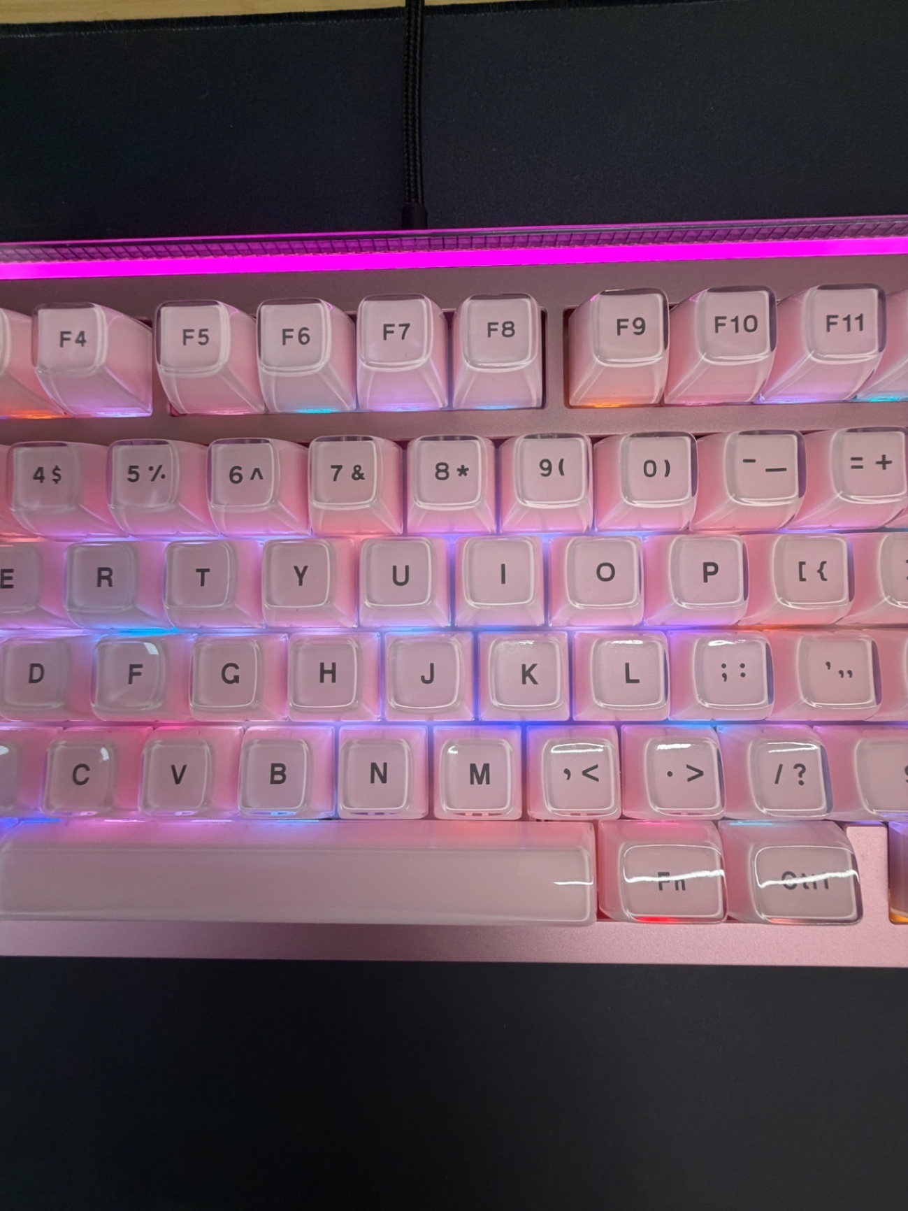 EPOMAKER GLOW75 ピンク GrayWood V4 MOAキーキャップ RGB液晶