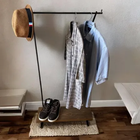 スタイリッシュ　ハンガーラック　組み立て式　オシャレラック　ミニマリスト