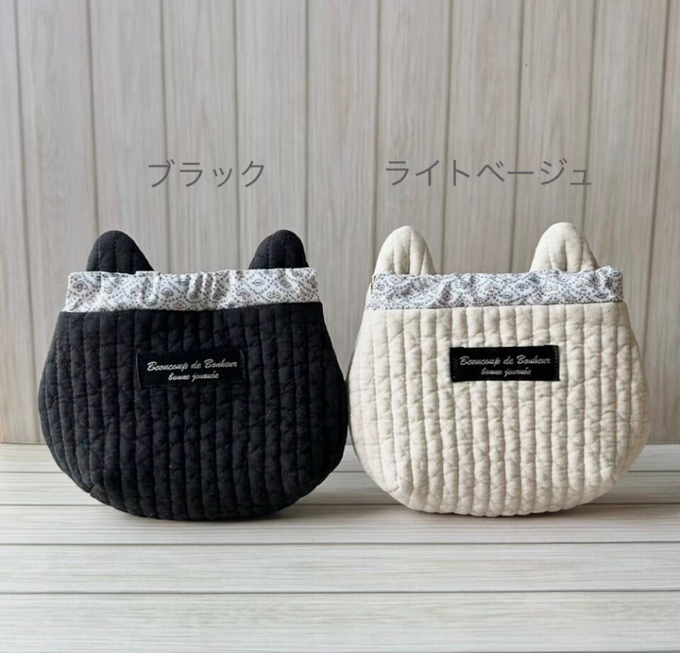 【ハンドメイド】猫バネポーチ　ヌビ×リバティ＜ミナ ペルホネンForest Wave＞　ブラック

