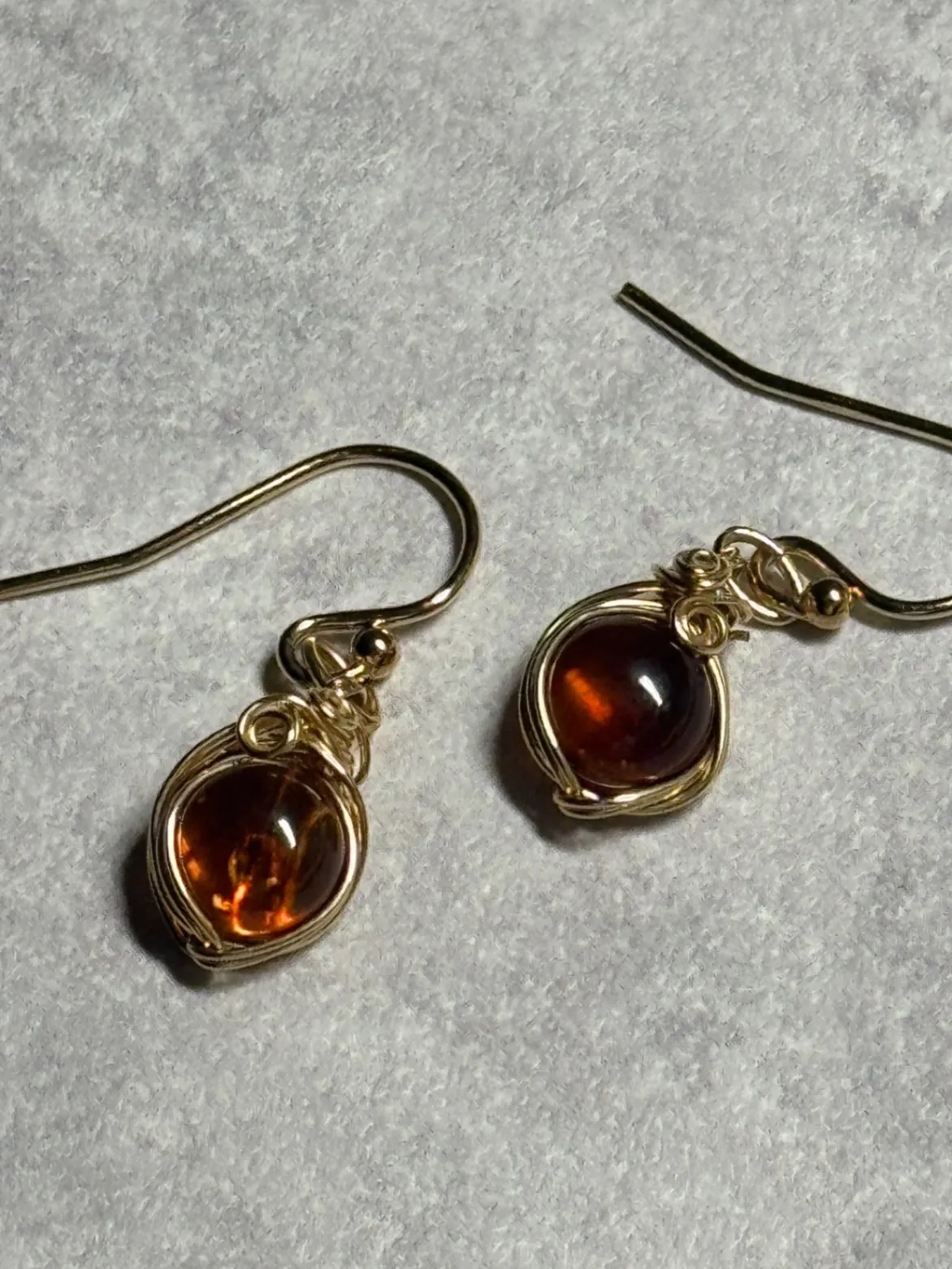 【ハンドメイド】秋灯り｜アンバー（琥珀）×14kgf  ピアス／イヤリング