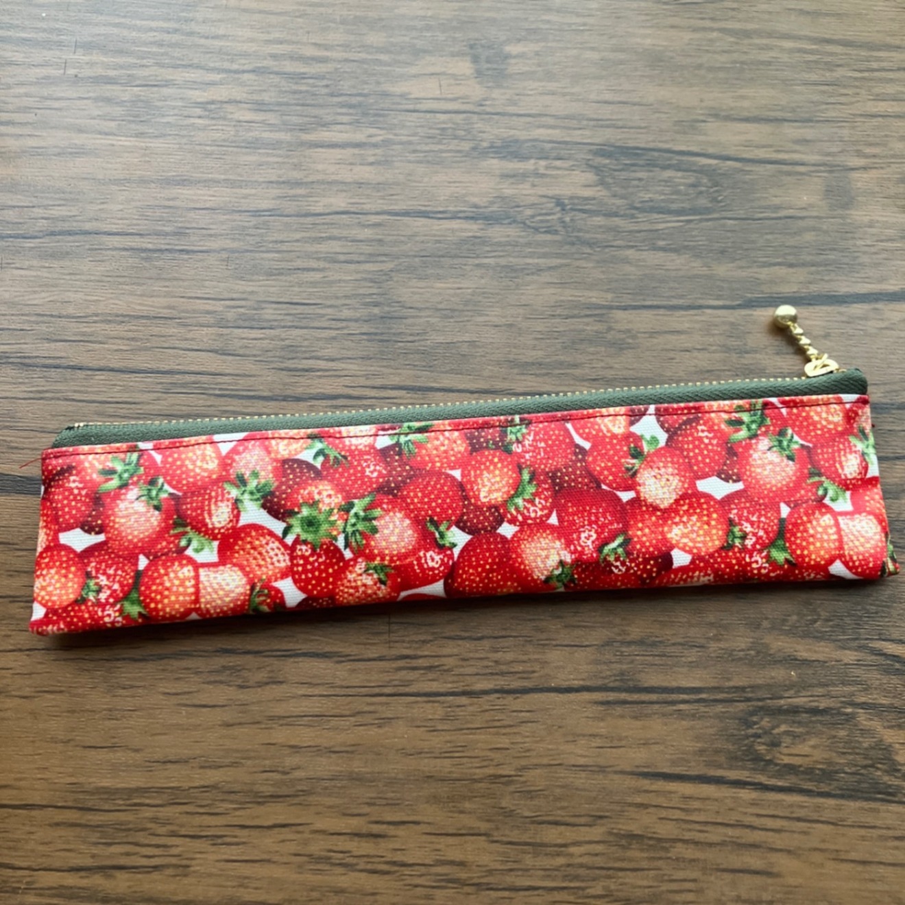ハンドメイド　軽くてスリムなラミネートペンケース