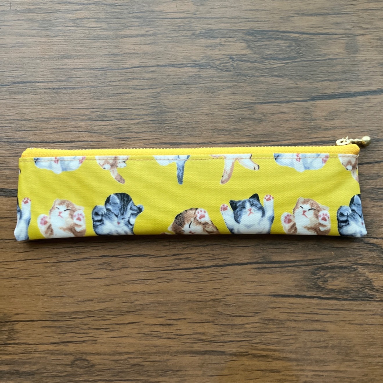 ハンドメイド　軽くてスリムなラミネートペンケース