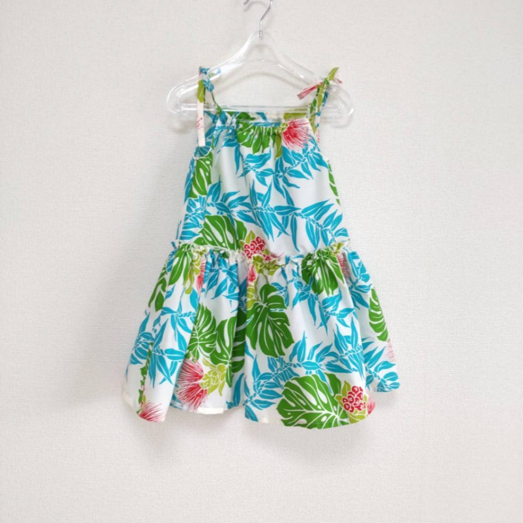 レフアとモンステラ柄ノースリーブワンピース 　90サイズ