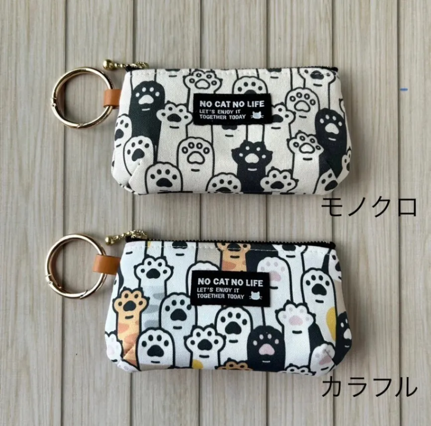 【ハンドメイド】ころりんmini 　猫の手　 カラフル　手のひらサイズ　12cmファスナー