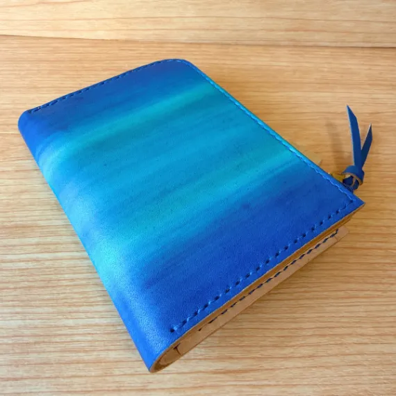 【ハンドメイド】コンパクト手染めヌメ革財布
