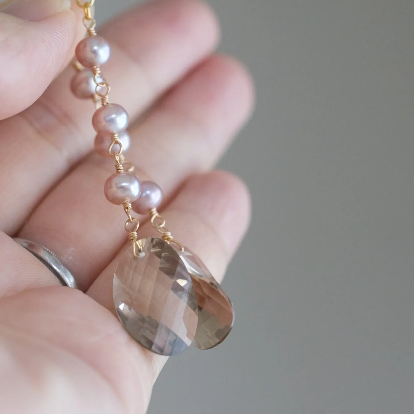 【ハンドメイド】淡水パール スモーキークォーツ 大ぶりピアス