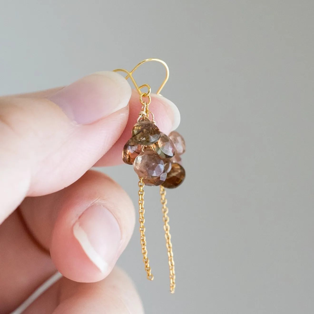 【ハンドメイド】ピンクアンダリュサイト しゃらしゃらピアス