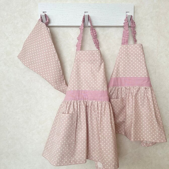【95】ギャザーピンク水玉☆子供 キッズ エプロン&三角巾＆巾着袋