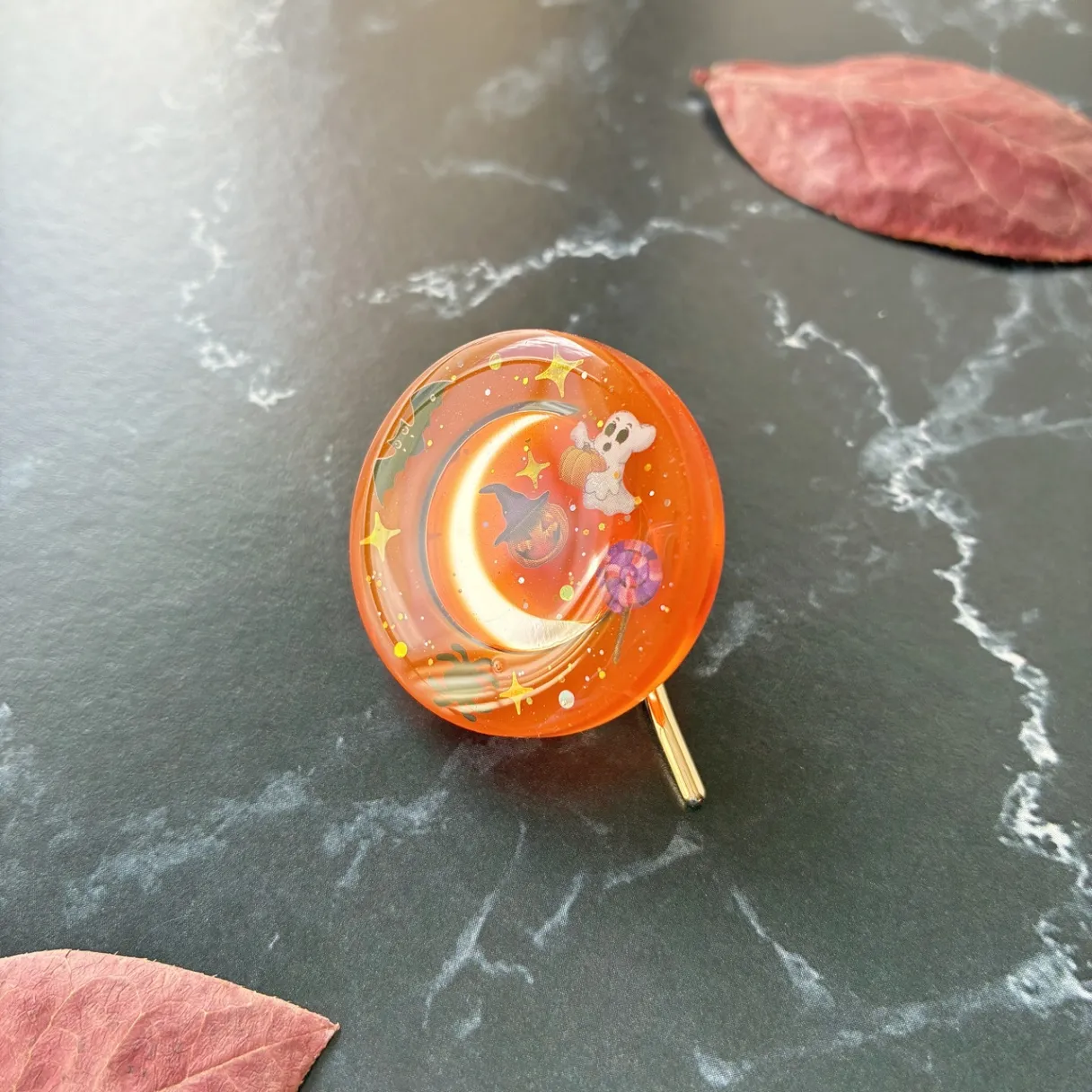 三日月とハロウィンパーティー ポニーフック 三日月 おばけ かぼちゃ オレンジ レジン 