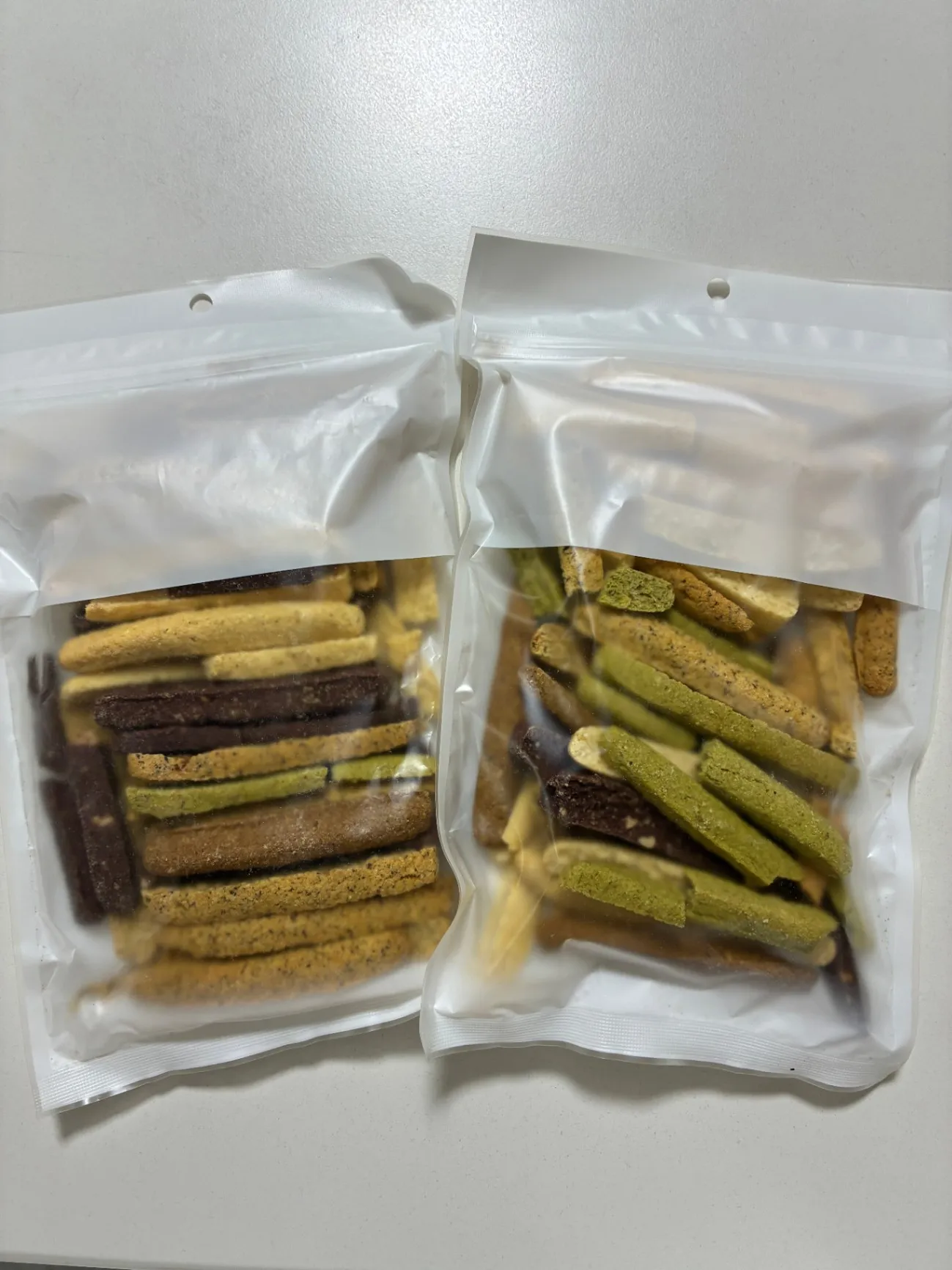 【訳あり！！大特価！！送料無料　おからビスコッティの端っこ大袋２袋セット（１袋約２５０グラム入り）