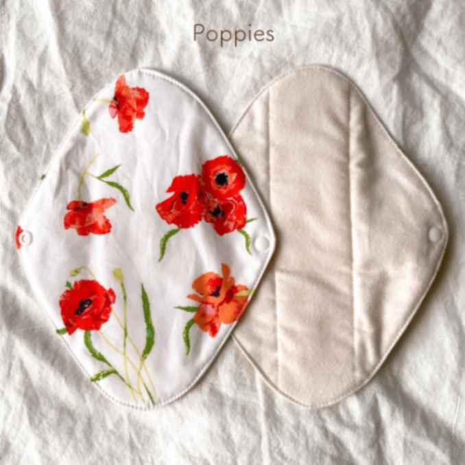 〈全７柄〉ふんわり防水オーガニック布ナプキン Mサイズ ３枚セット