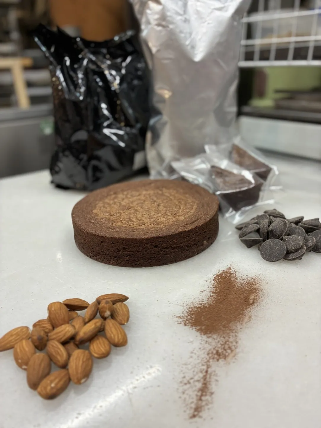 🏮稼げや祭り🏮特別セット｜カプリ（小麦粉不使用チョコケーキ）5号＋ドリップバッグ8個【冷凍便】