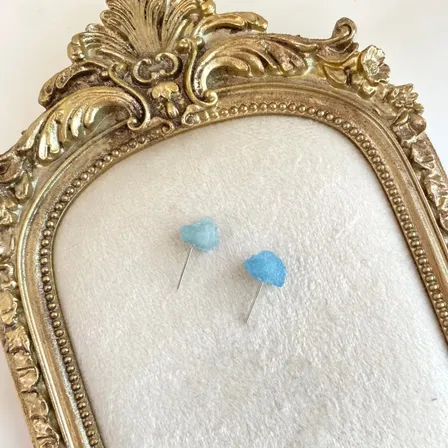 ラフカットアクアマリンピアス｜海のしずく｜ニッケルフリー