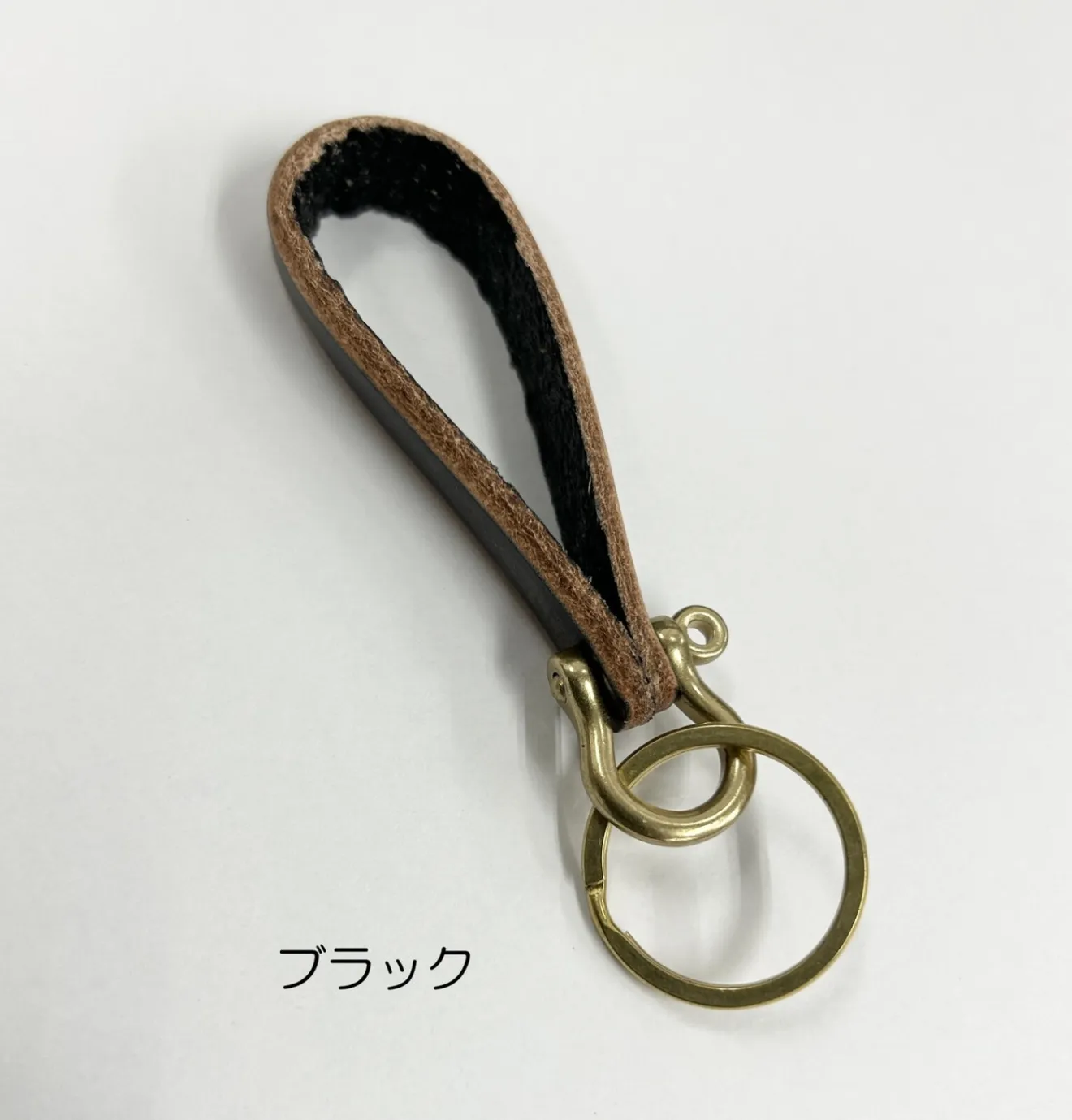 レザー ループキーホルダー アンティークゴールド ヴィンテージ風 ブラック ブラウン キャメル