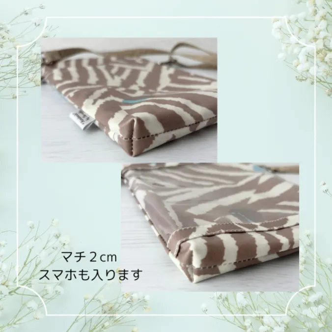 【リベシティオフ会に♪】ハンドメイド　リバティプリント ビニールコーティング　名札ケース　ショルダー