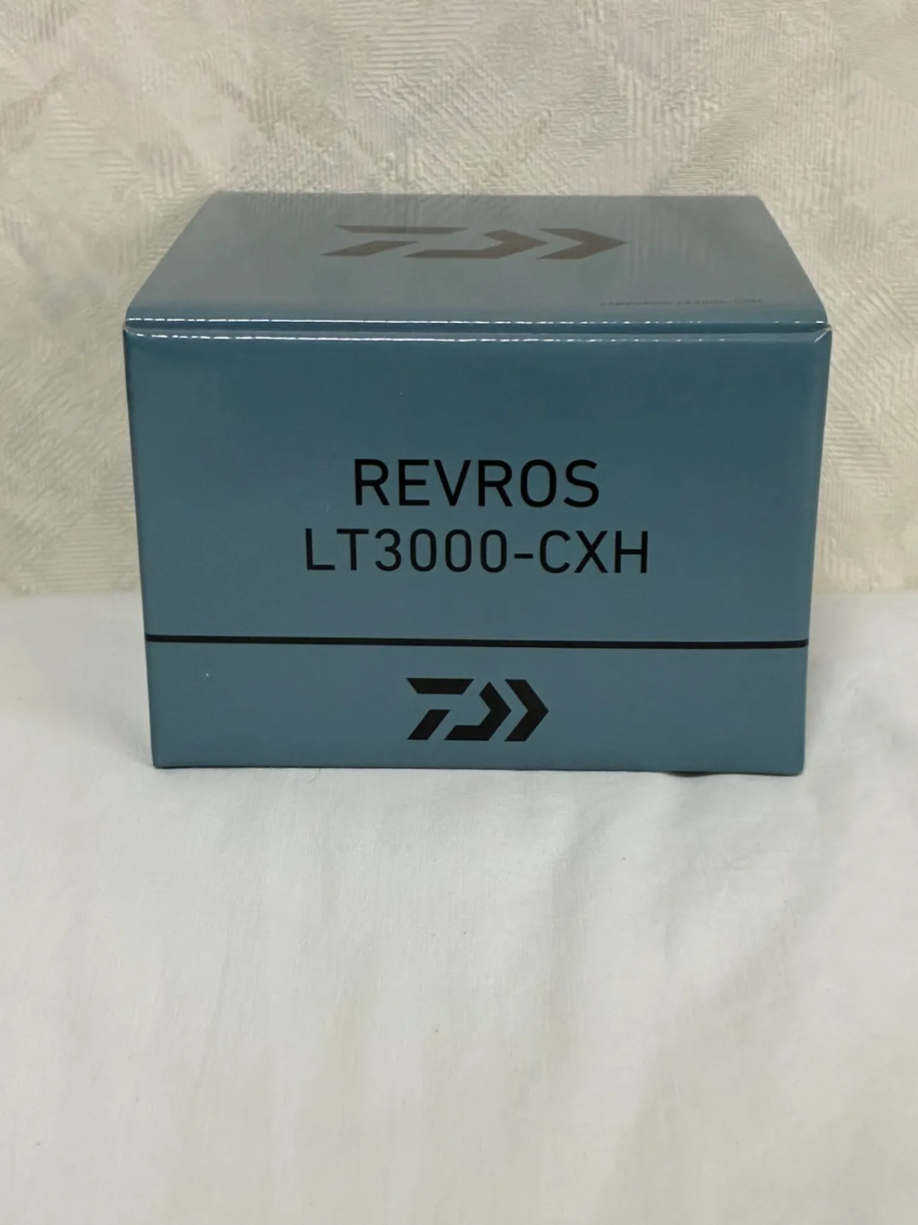 【新品】ダイワ レブロス LT3000-CXH 24年モデル スピニングリール