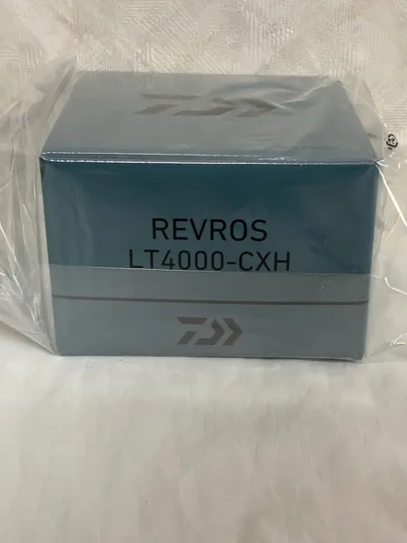 【新品】ダイワ レブロス LT4000-CXH 24年モデル スピニングリール