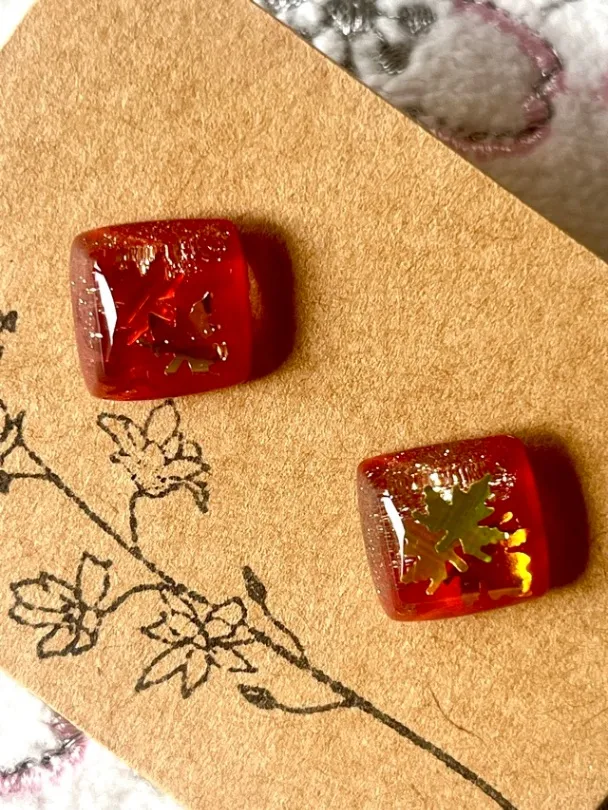もみじ🍁のこつぶピンピアス【リベポ払い歓迎🎉】