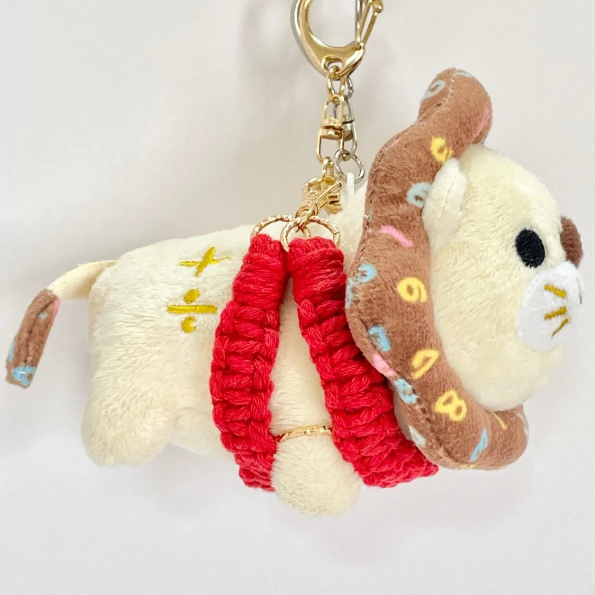 【🦁落とさずお出かけ💕】ライオンちゃんハーネス🦁🌈✨️頑丈マクラメロープ【稼ぐ力】❤️赤❤️