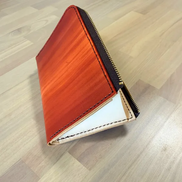 【ハンドメイド】コンパクト手染めヌメ革財布
