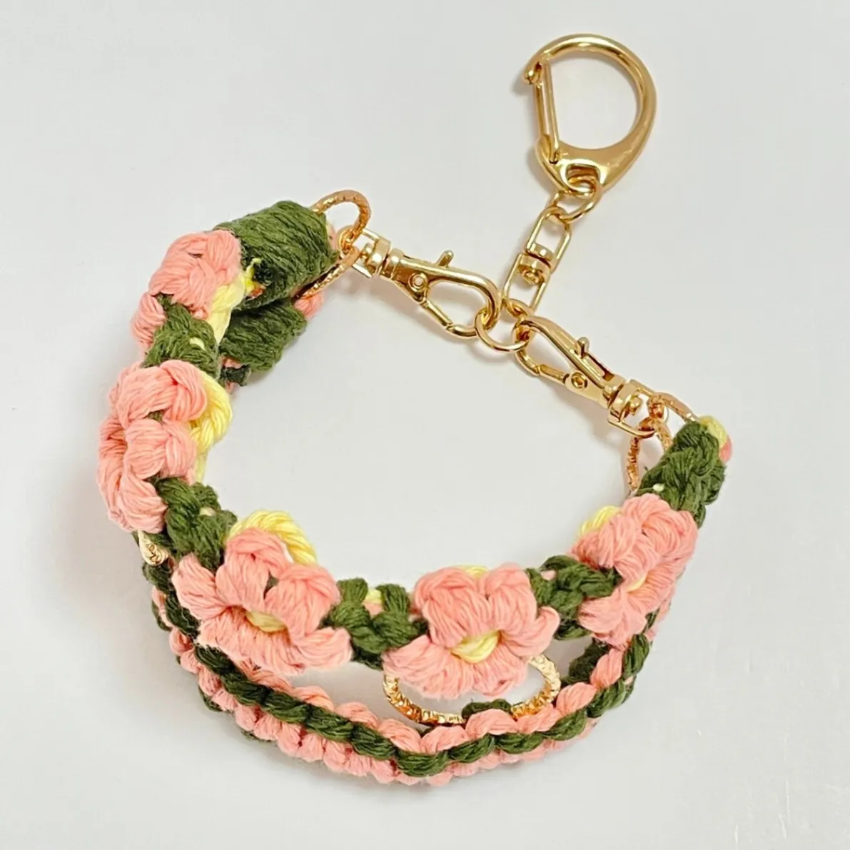 【🦁落とさずお出かけ💕】ライオンちゃんハーネス🦁🌈✨️頑丈マクラメロープ【使う力】🩷ピンク🌸お花