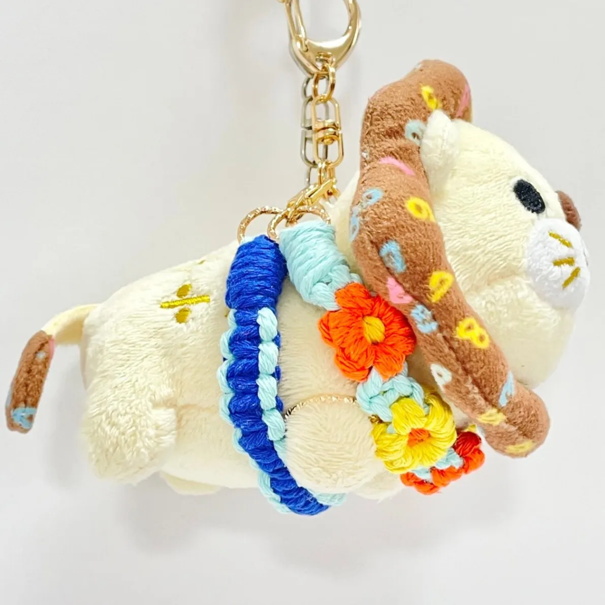 【🦁落とさずお出かけ💕】ライオンちゃんハーネス🦁🌈✨️頑丈マクラメロープ【モルディブビーチ🏖️🧡】