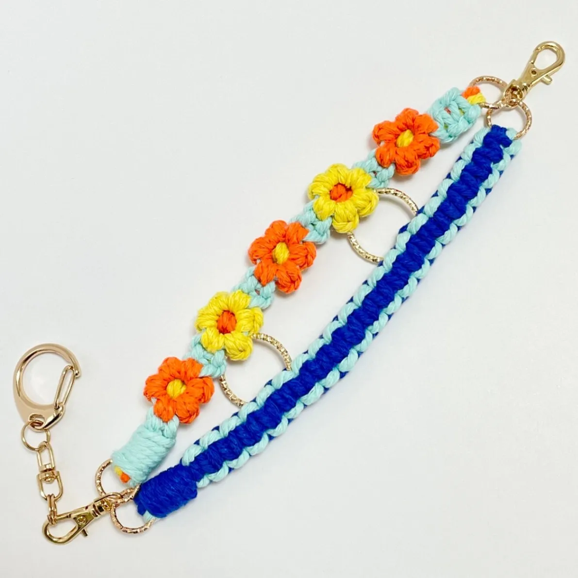 【🦁落とさずお出かけ💕】ライオンちゃんハーネス🦁🌈✨️頑丈マクラメロープ【モルディブビーチ🏖️🧡】