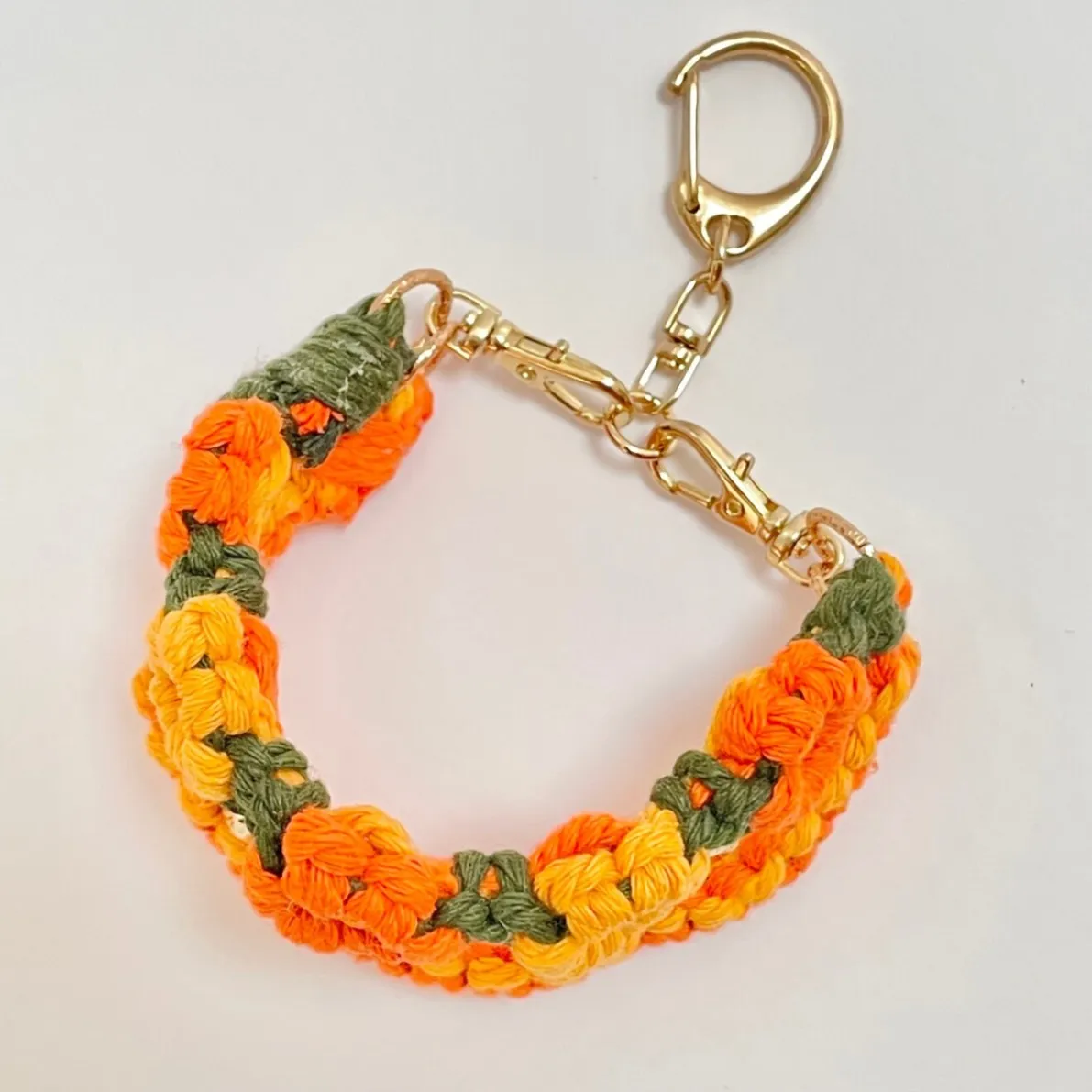 【🦁落とさずお出かけ💕】ライオンちゃんハーネス🦁🌈✨️頑丈マクラメロープ【増やす力】🧡オレンジ🍊お花