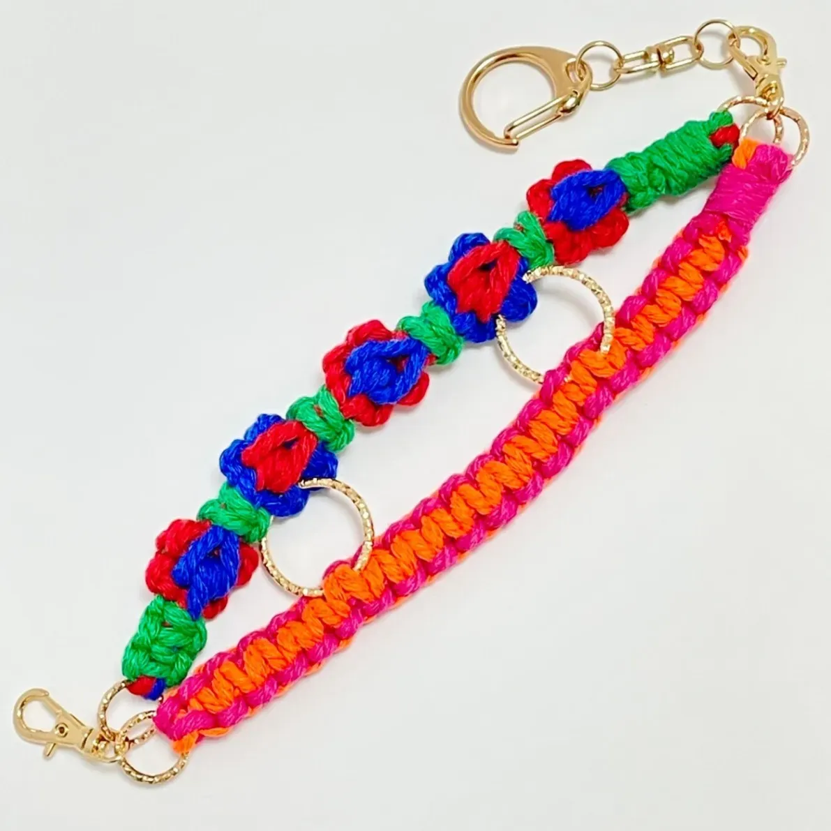 【🦁落とさずお出かけ💕】ライオンちゃんハーネス🦁🌈✨️頑丈マクラメロープ【5つの力】💚🧡❤️🩷💙お花