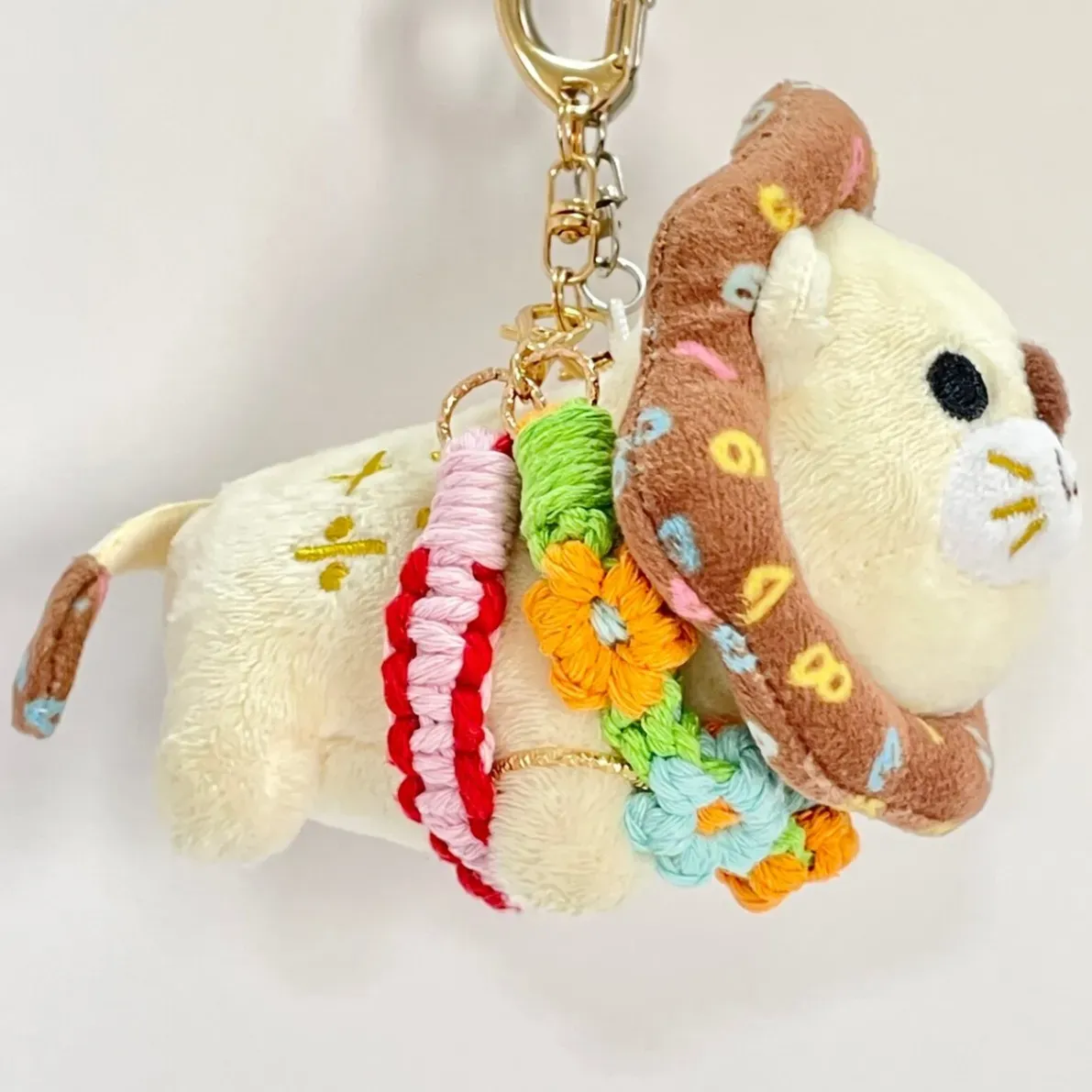 【🦁落とさずお出かけ💕】ライオンちゃんハーネス🦁🌈✨️頑丈マクラメロープ【5つの力🌈ソフトカラー🌸】