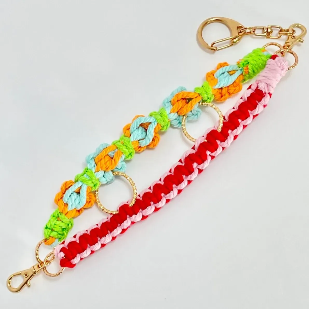 【🦁落とさずお出かけ💕】ライオンちゃんハーネス🦁🌈✨️頑丈マクラメロープ【5つの力🌈ソフトカラー🌸】