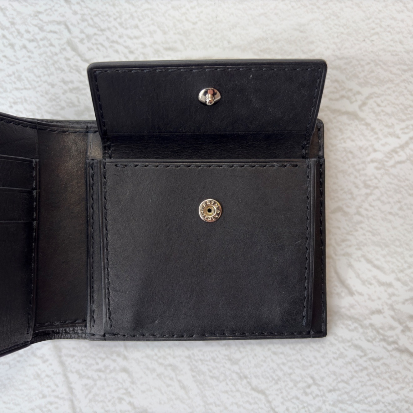 【ハンドメイド】ブライドルレザー 二つ折り財布（小銭入れ付）オールレザー・オールブラック仕様