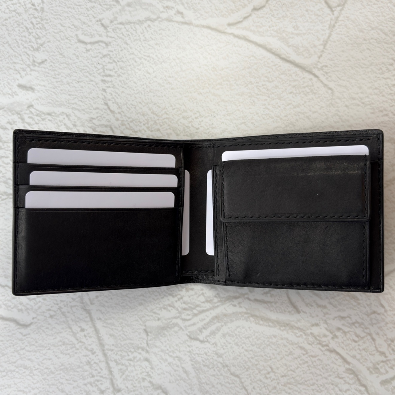 【ハンドメイド】ブライドルレザー 二つ折り財布（小銭入れ付）オールレザー・オールブラック仕様